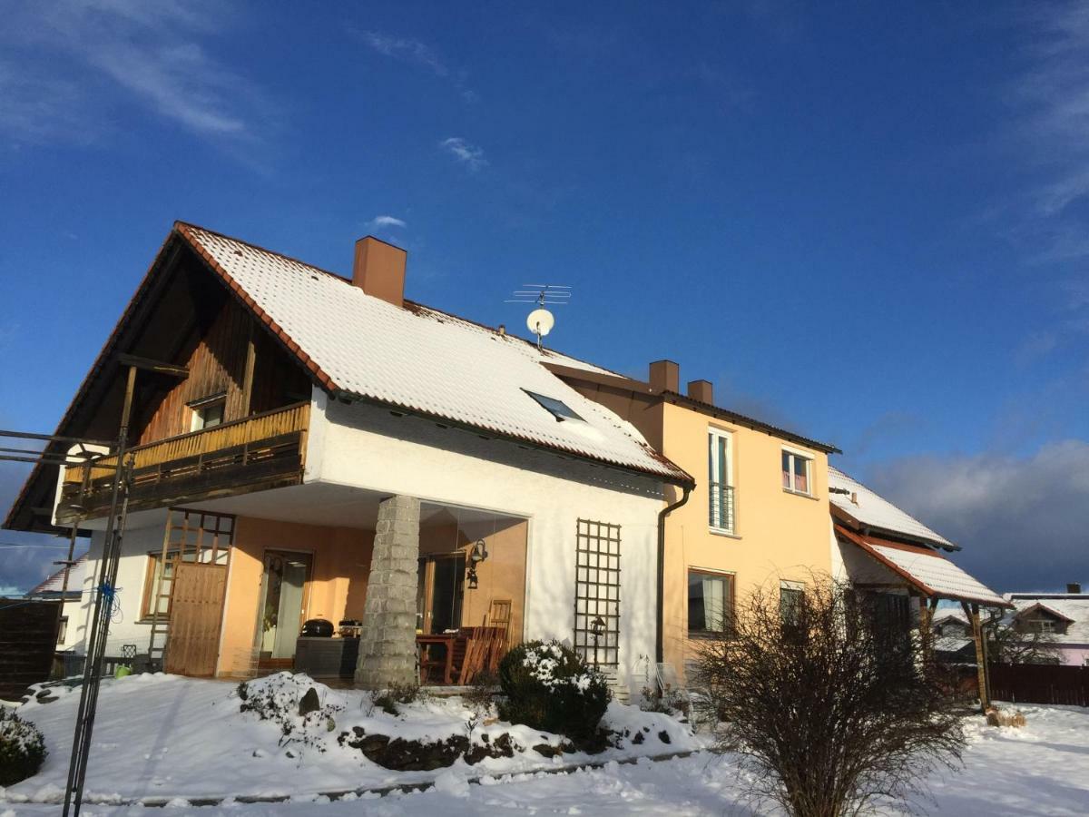 Grosszügig und komfortabel:Ferienwohnung im Bayerischen Wald! Wiesenfelden Exterior foto
